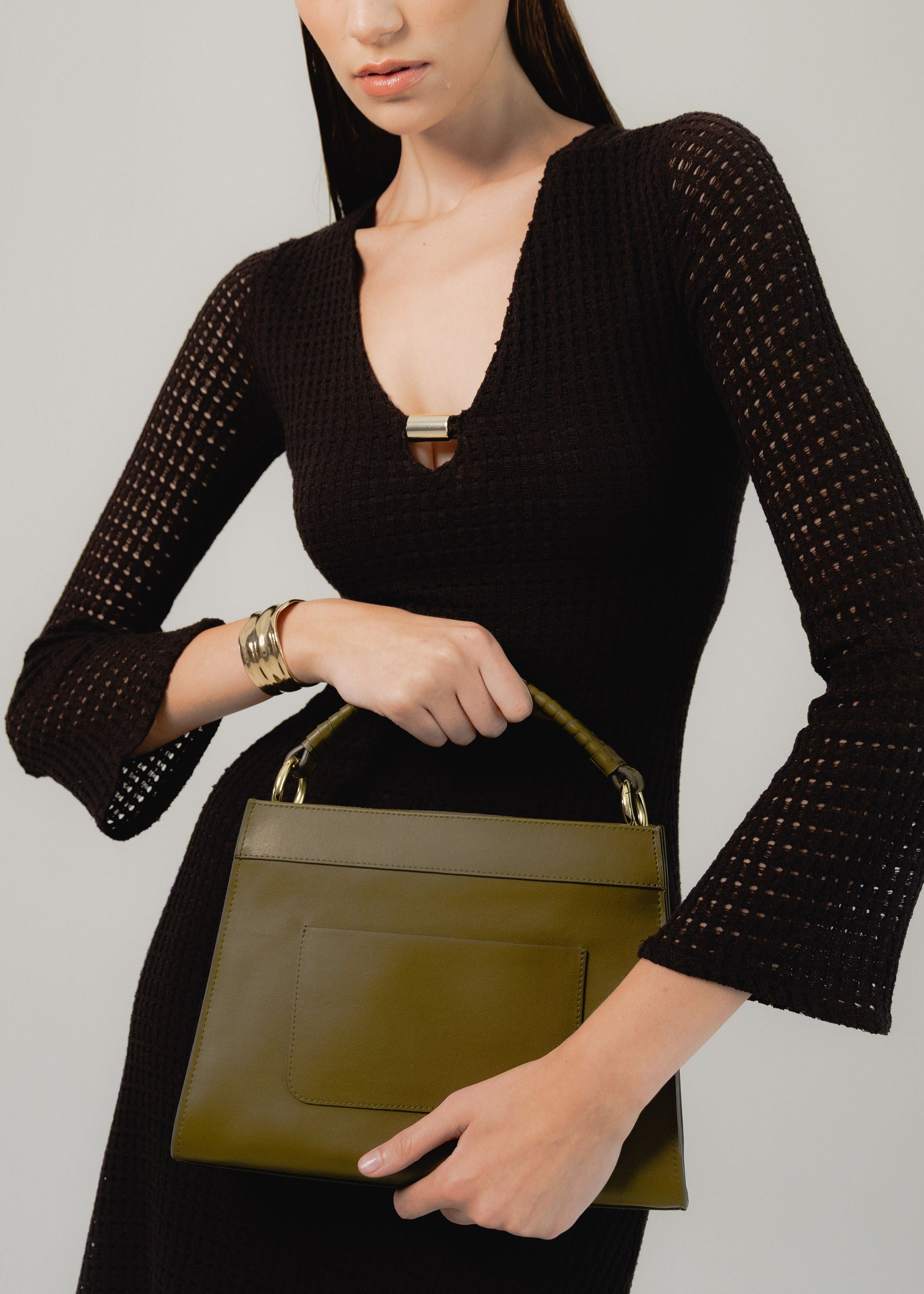 Model with a Panthera Tote Olive Green