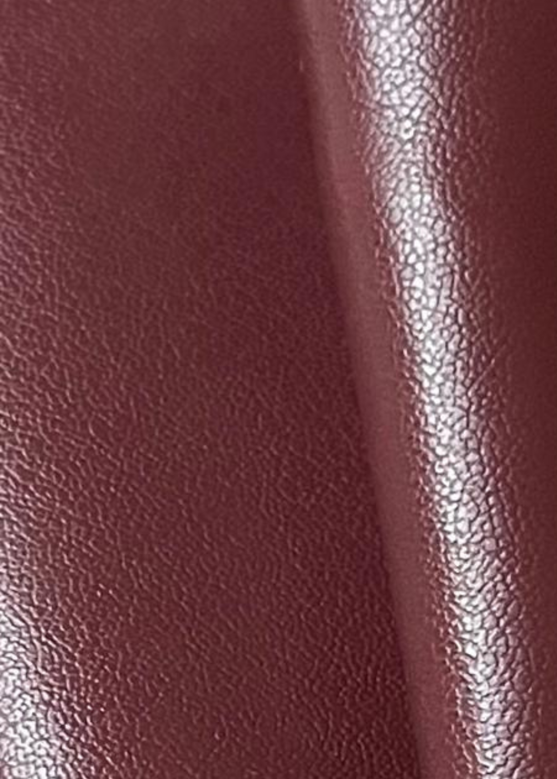 Raíz Carryall Cherry - Sentient | Oleatex Leather detail